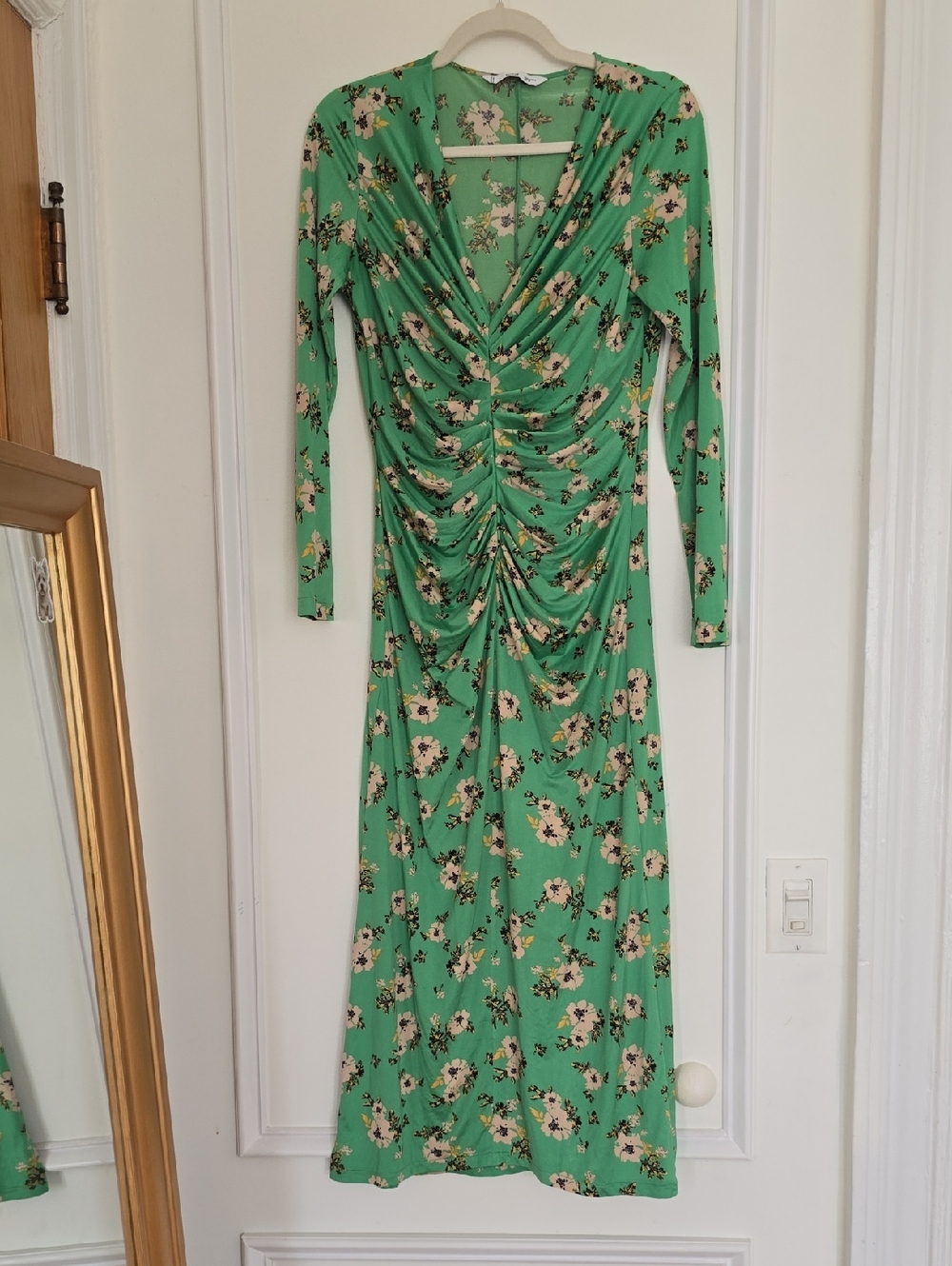 Green Floral Ruched Long-Sleeve Dress